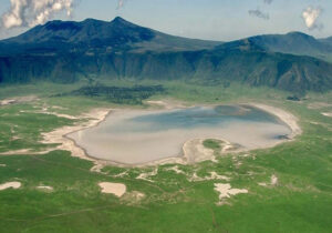 Experience the Ngorongoro Crater: Africa’s Natural Wonderland